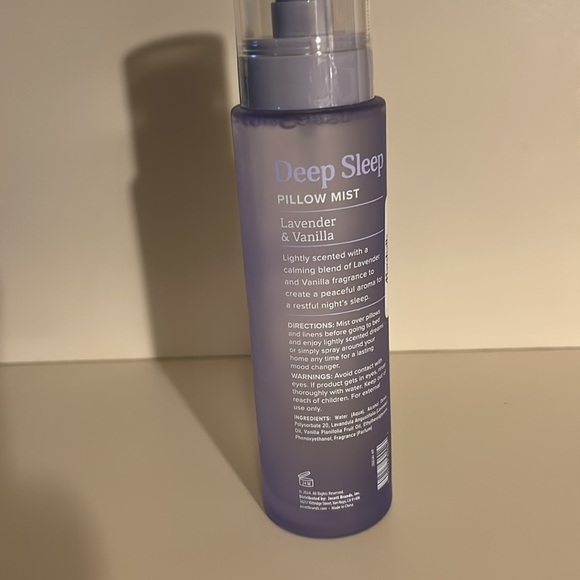 New Nature Love Deep Sleep Pillow Mist Lavender & Vanilla 6 fl oz - Picture 2 of 2